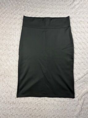 Forever 21 Green Stretch Pencil Skirt